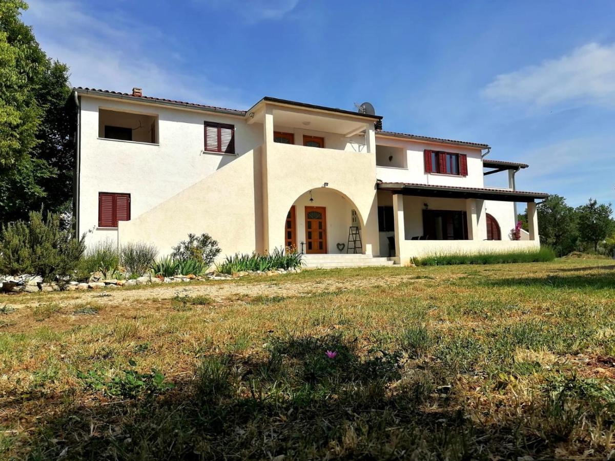 Casa Val Madorso Peroj Exterior foto